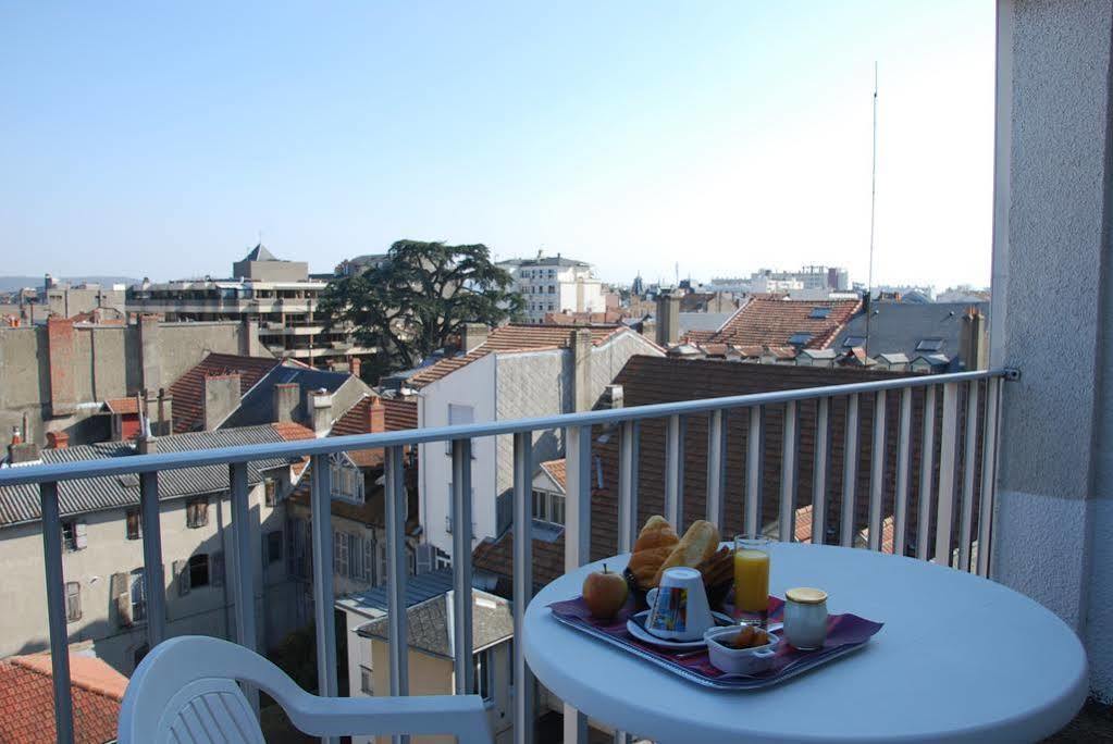 Hotel Foch Tarbes Bagian luar foto